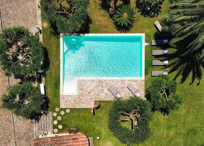 Con Piscina